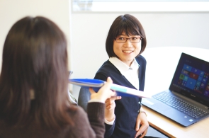 情報システム部